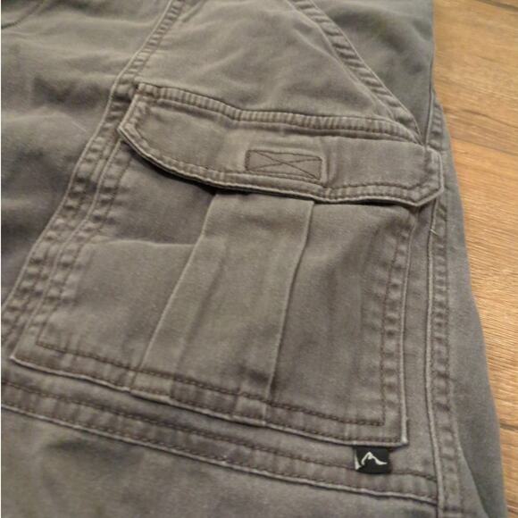 Denali Men's Size 40 Cargo Shorts Outdoors Hiking Camping Gray Baggy Rugged Y2K - Picture 2 of 8